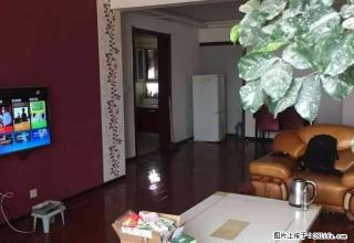 四中四小旁良运佳苑精装拎包入住可办公 - 巴音郭楞28生活网 bygl.28life.com