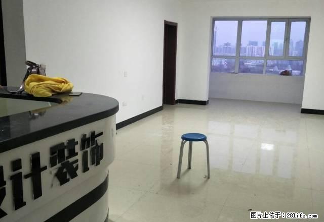 孔雀河畔,在水一方139平4室2厅2卫室和办公 - 房屋出租 - 房屋租售 - 巴音郭楞分类信息 - 巴音郭楞28生活网 bygl.28life.com