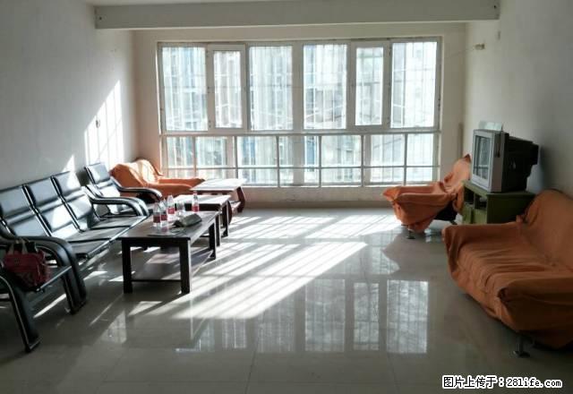 新市区康都时代135平3室2厅1卫,适合办公,住宅。 - 房屋出租 - 房屋租售 - 巴音郭楞分类信息 - 巴音郭楞28生活网 bygl.28life.com