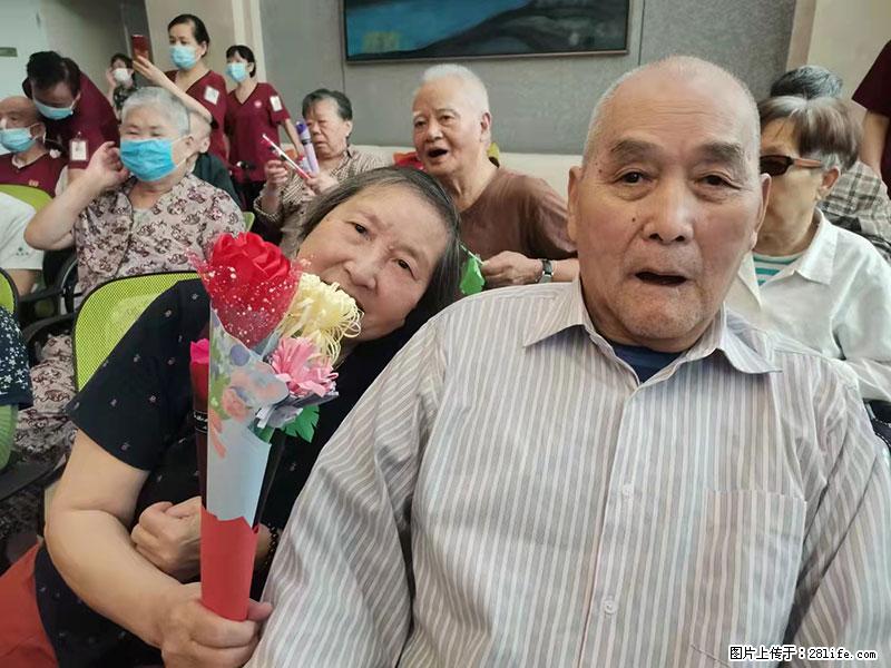 上海国企养老院，星级酒店环境，招聘养老护工 - 职场交流 - 巴音郭楞生活社区 - 巴音郭楞28生活网 bygl.28life.com